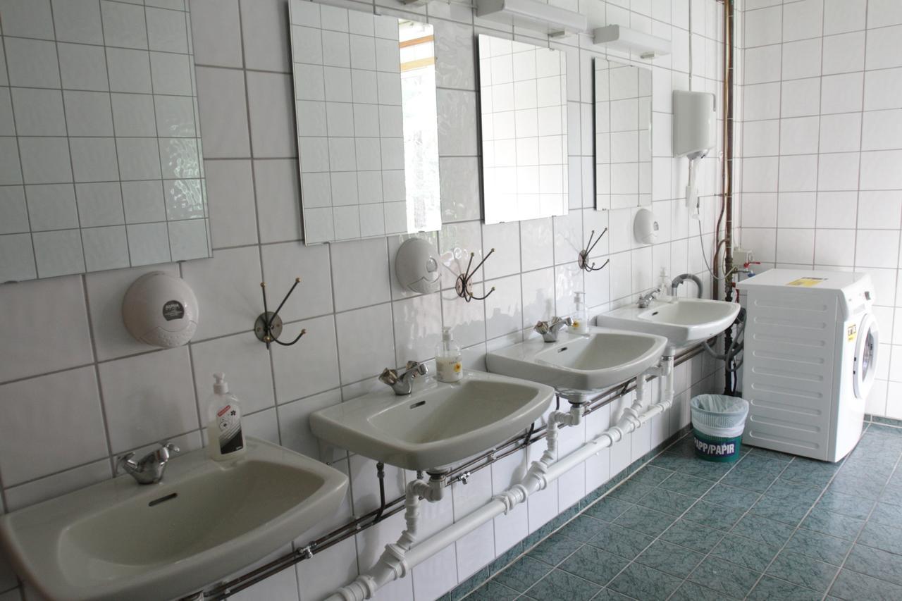 Frya Leir Hostel Екстериор снимка